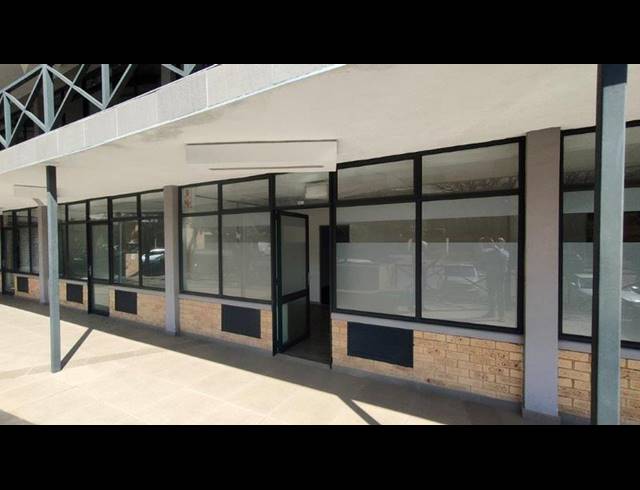 BUSINESS PROPERTY TO RENT IN VORNA VALLEY